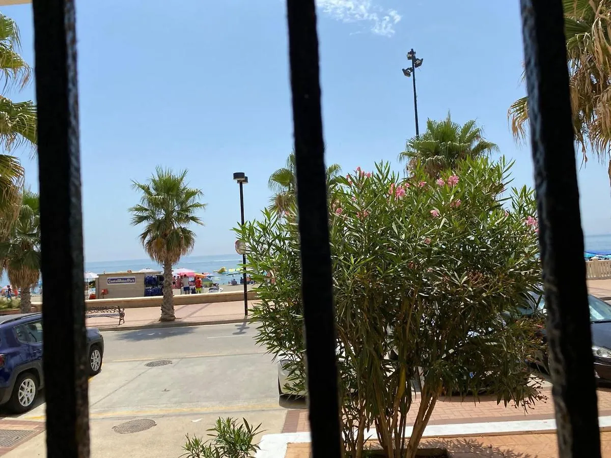 Beachfront Two-Bedroom Apartment In Fuengirola 0*,  Spain